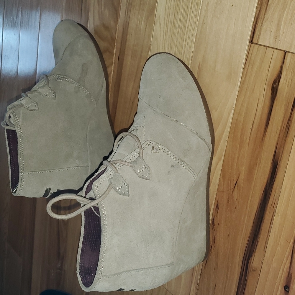 Tom's tie ankle boots